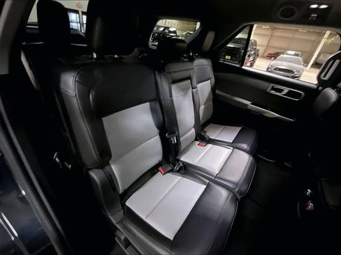 Certified 2023 Ford Explorer XLT w/ Equipment Group 202A image 25