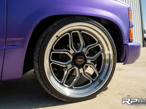 Used 1994 Chevrolet Silverado 1500 2WD Regular Cab image 21