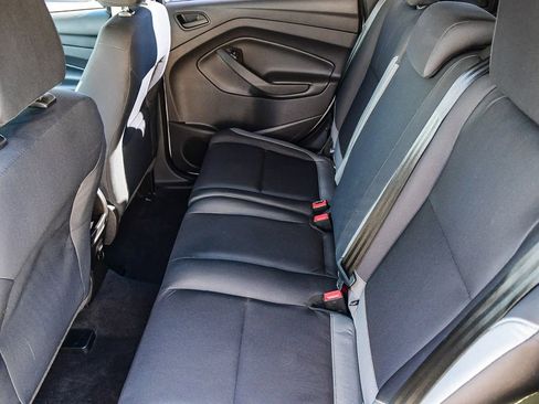 Used 2015 Ford Escape S image 20