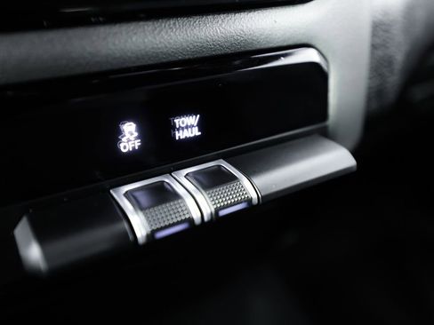 Used 2022 RAM 1500 Big Horn AWD/4WD image 26