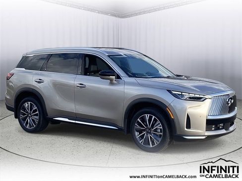 New 2026 INFINITI QX60 Luxe w/ Family Package image 7