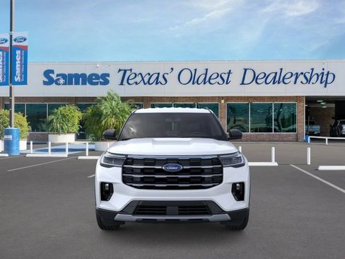 New 2026 Ford Explorer Active w/ Active Comfort Package image 6