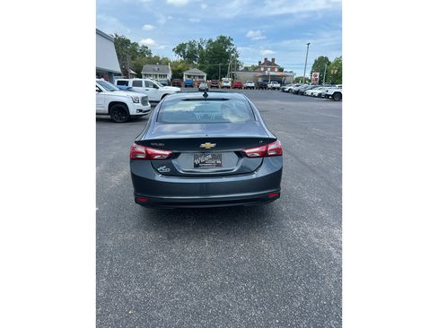 Used 2021 Chevrolet Malibu LT FWD image 5