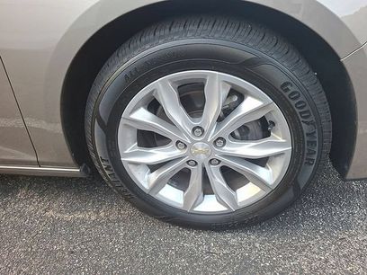 Used 2023 Chevrolet Malibu LT