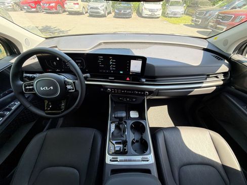 New 2026 Kia Carnival SX w/ SX Dark Edition Package FWD image 40