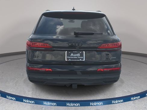Used 2023 Audi Q7 2.0T Premium Plus w/ Premium Plus Package AWD/4WD image 9