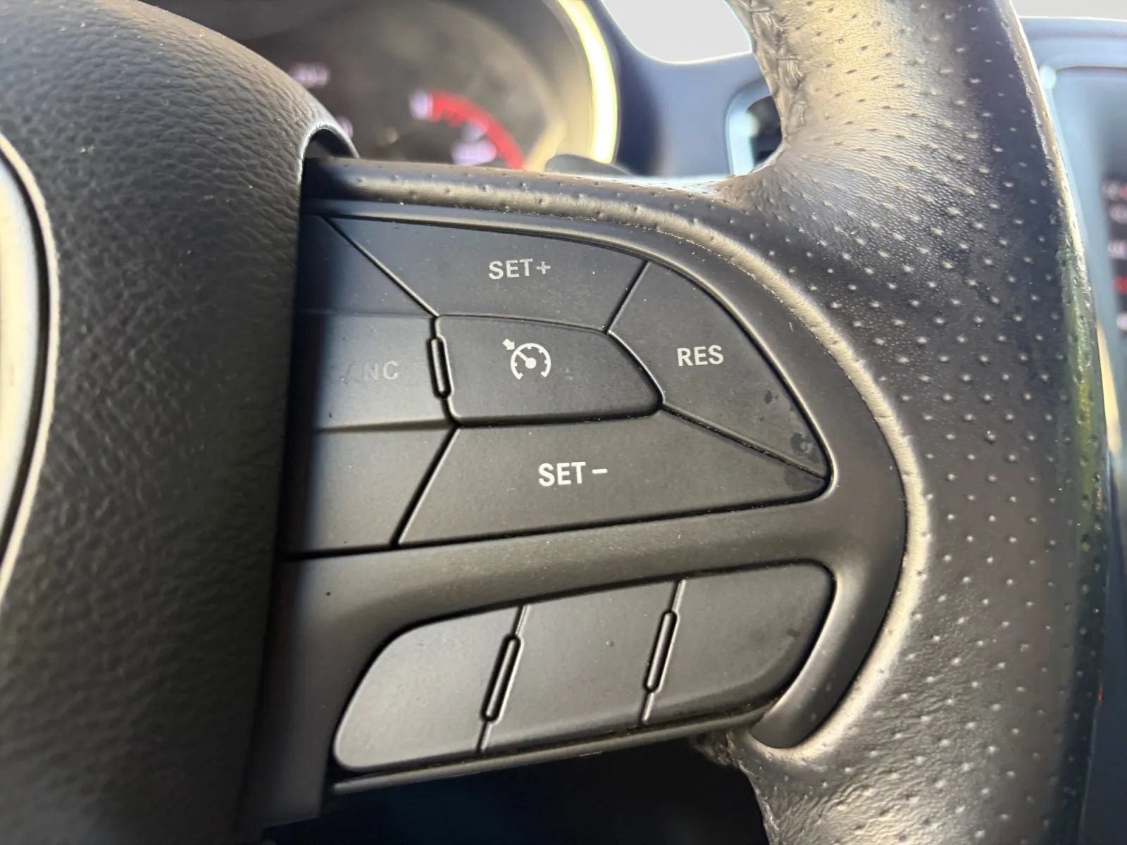 Used 2020 Dodge Durango GT AWD/4WD image 32