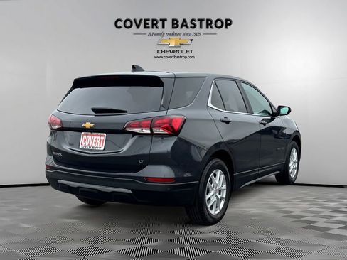 Used 2023 Chevrolet Equinox LT image 3