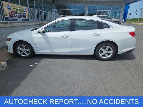 Used 2023 Chevrolet Malibu LT FWD image 3