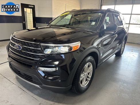 Used 2023 Ford Explorer XLT w/ Equipment Group 202A image 35
