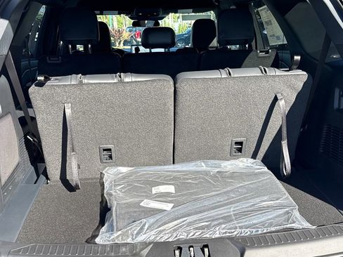 New 2026 Ford Explorer ST-Line image 22