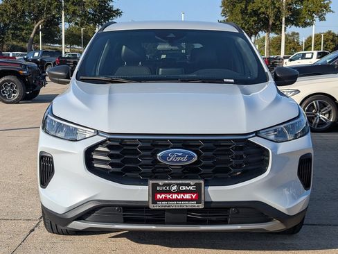 Used 2025 Ford Escape ST-Line FWD image 6