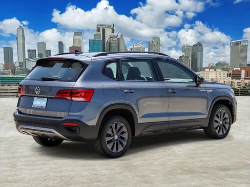 Certified 2022 Volkswagen Taos S w/ IQ Drive S Package FWD image 4