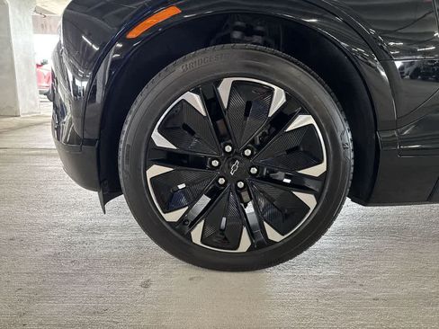 Used 2024 Chevrolet Blazer EV RS RWD image 10