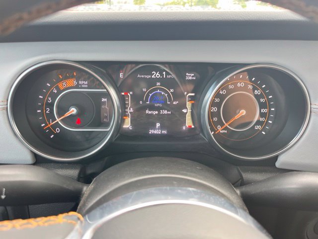 Used 2023 Jeep Gladiator Overland AWD/4WD image 10