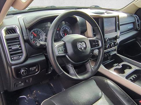 Used 2019 RAM 1500 Laramie image 10