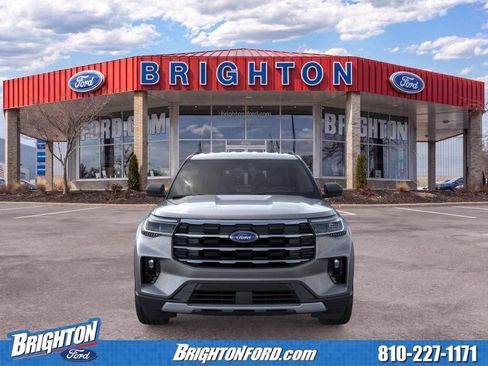 Used 2026 Ford Explorer Active w/ Active Comfort Package AWD/4WD image 5