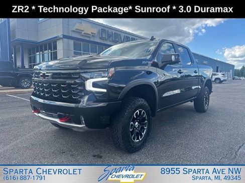 Used 2024 Chevrolet Silverado 1500 ZR2 w/ Technology Package AWD/4WD image 8