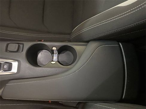 Used 2023 Chevrolet Camaro LT image 32