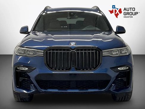 Used 2022 BMW X7 xDrive40i w/ M Sport Package AWD/4WD image 6