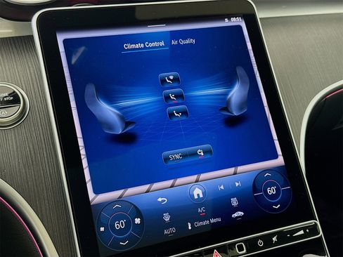 Used 2025 Mercedes-Benz C 300 Sedan image 17