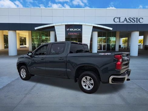 Used 2025 Chevrolet Silverado 1500 LT AWD/4WD image 6