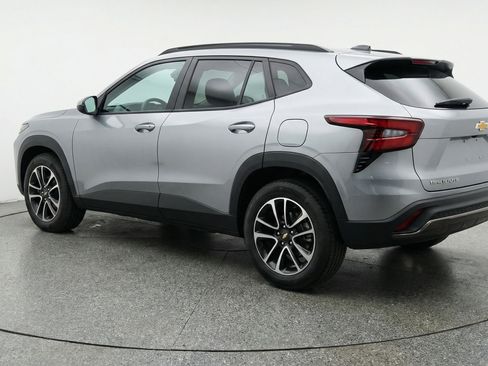 Used 2025 Chevrolet TrailBlazer LT image 6