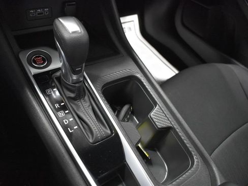 Certified 2023 Nissan Sentra SV FWD image 18