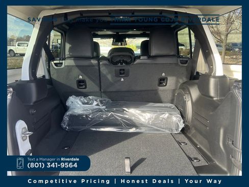 New 2026 Jeep Wrangler Unlimited Sahara image 21