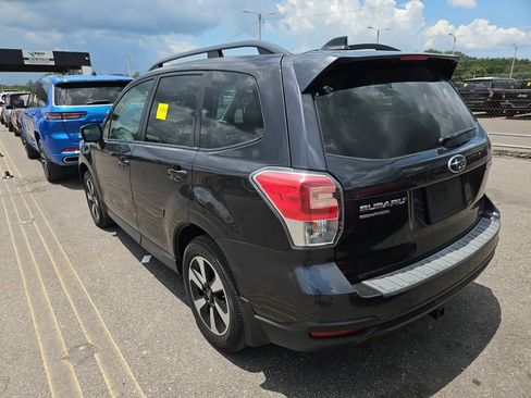 Used 2018 Subaru Forester 2.5i Premium AWD/4WD image 9