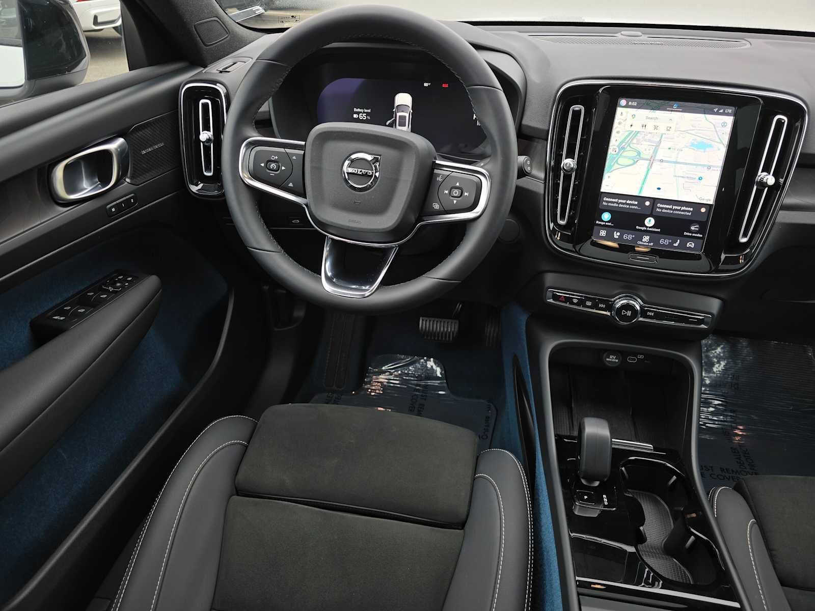 Used 2023 Volvo XC40 Recharge Ultimate AWD/4WD image 18