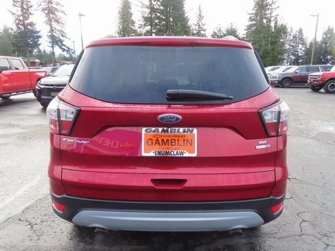 Used 2018 Ford Escape SE w/ SE Sync 3 Package image 7