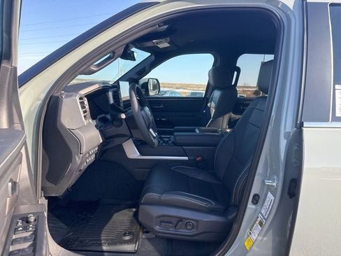Used 2026 Toyota Tundra Limited w/ Power Package AWD/4WD image 20