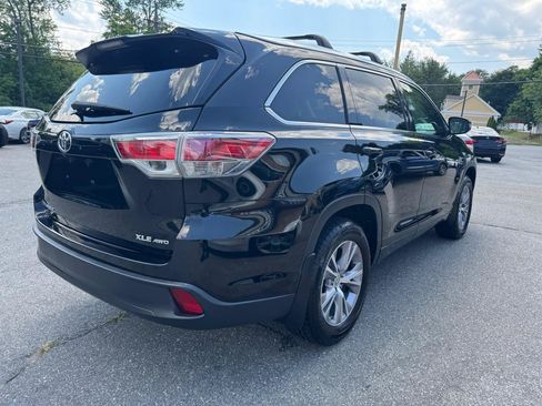 Used 2015 Toyota Highlander XLE AWD/4WD image 5