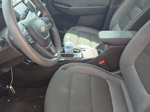 Used 2023 Chevrolet TrailBlazer LT FWD image 6