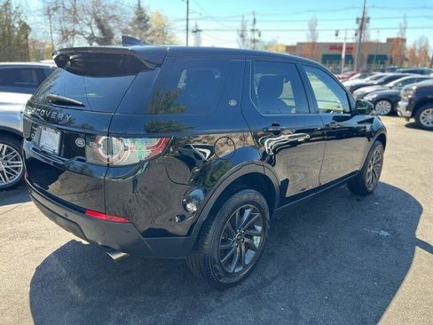 Used 2018 Land Rover Discovery Sport HSE image 6