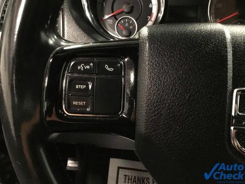 Used 2015 Dodge Grand Caravan SE FWD image 43