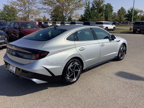 New 2026 Hyundai Sonata SEL image 5