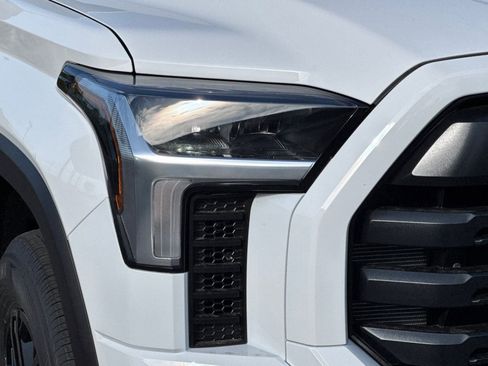 New 2026 Toyota Tundra SR5 AWD/4WD image 29