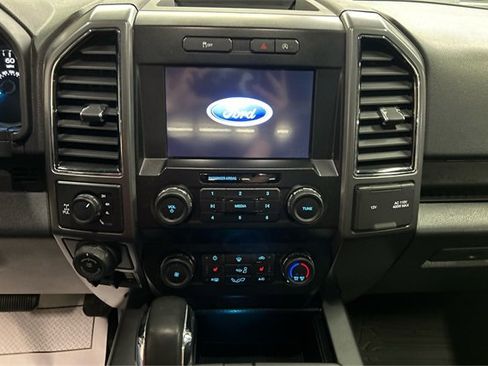 Used 2020 Ford F150 XLT w/ Equipment Group 302A Luxury image 13