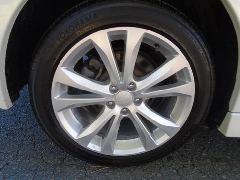 Used 2013 Subaru Legacy 2.5i Premium w/ All-Weather Pkg + Moonroof image 29