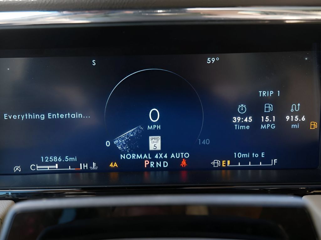 Used 2024 Lincoln Navigator Reserve AWD/4WD image 21