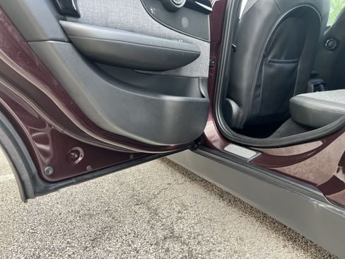 Used 2016 MINI Cooper Clubman FWD image 24