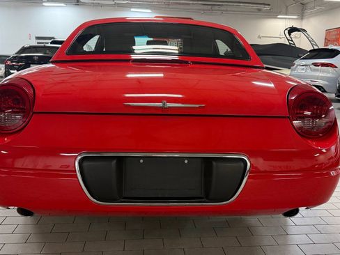 Used 2005 Ford Thunderbird image 30