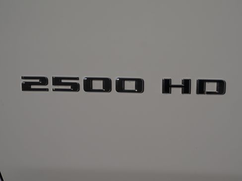Used 2024 Chevrolet Silverado 2500 Custom w/ Custom Value Package image 17