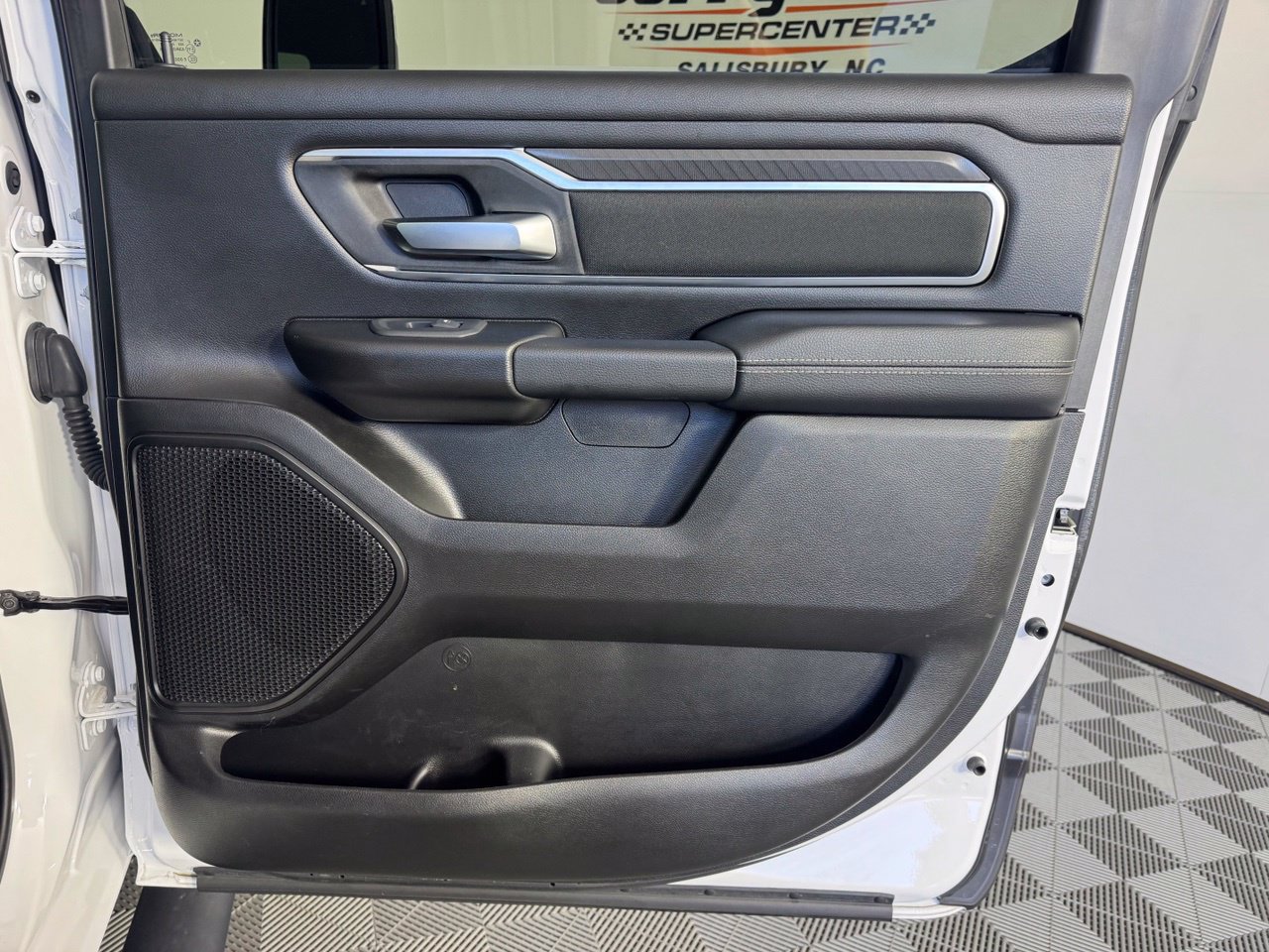 Used 2025 RAM 1500 Big Horn AWD/4WD image 29