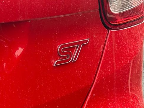 Used 2015 Ford Focus ST image 6