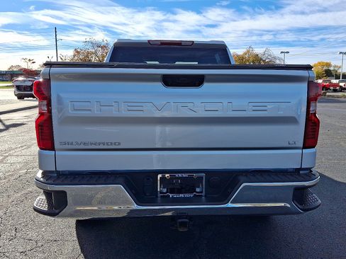 Used 2022 Chevrolet Silverado 1500 LT image 5