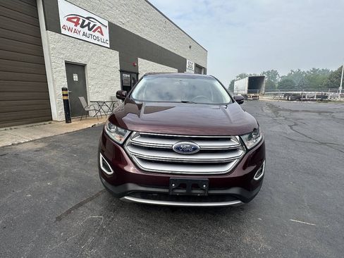 Used 2018 Ford Edge Titanium w/ Technology Package FWD image 8