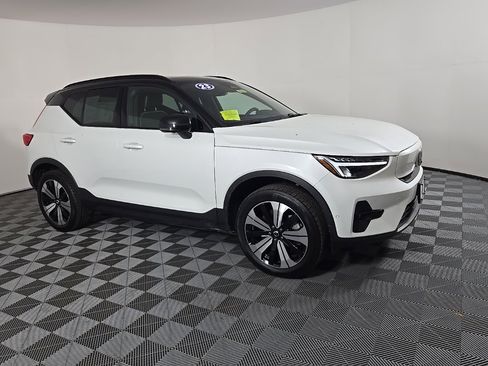 Certified 2023 Volvo XC40 Recharge Plus w/ Protection Package Premier image 5